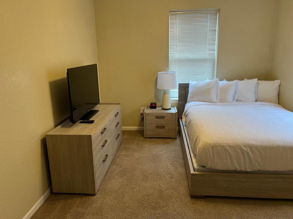 Washburn Hotel Suites โทพิกา ภายนอก รูปภาพ