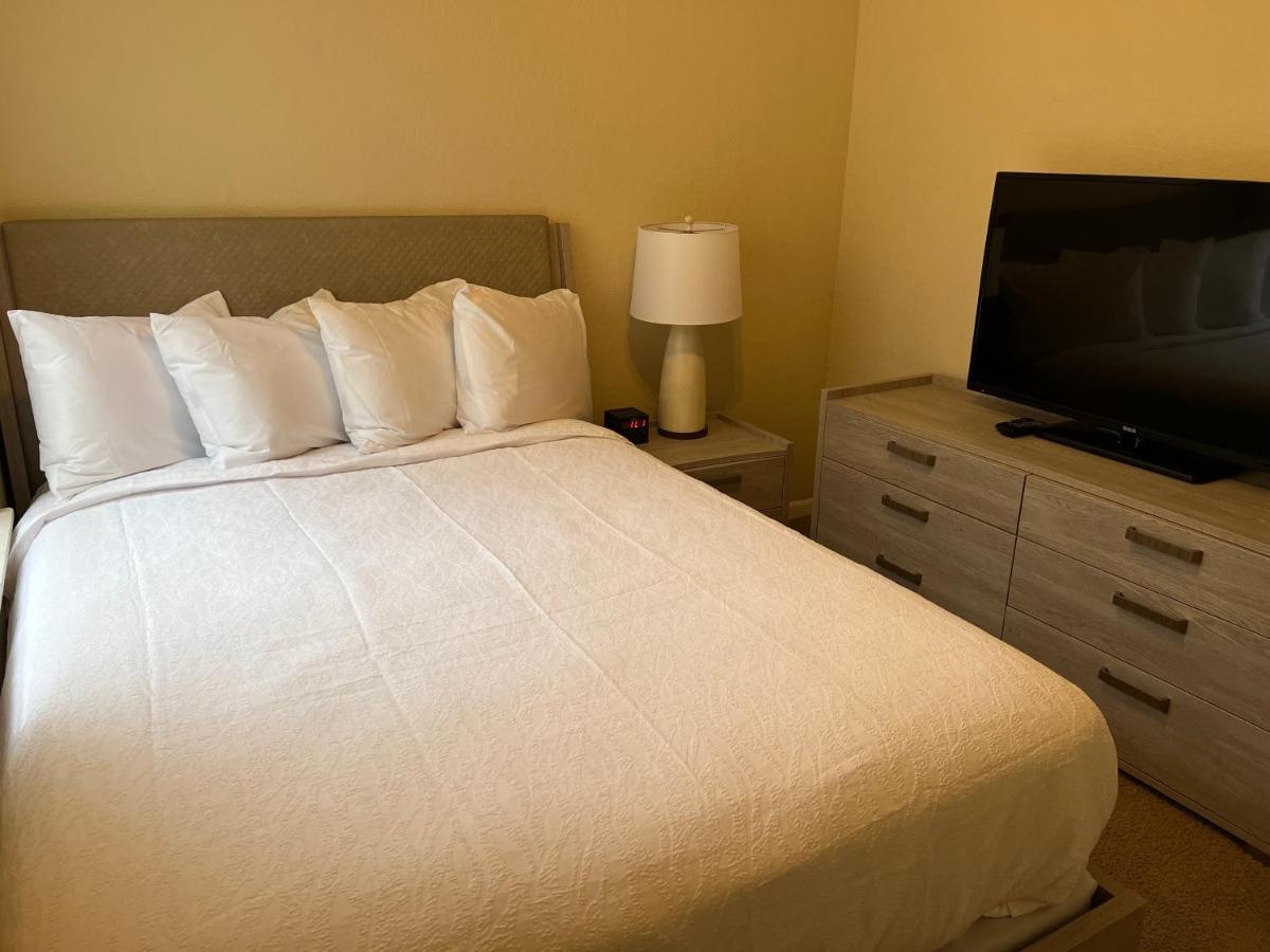 Washburn Hotel Suites โทพิกา ภายนอก รูปภาพ